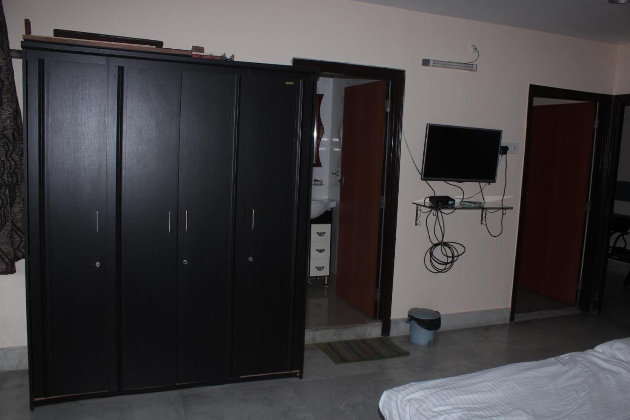 Service Apartments, Park Street, Calcutta Екстериор снимка