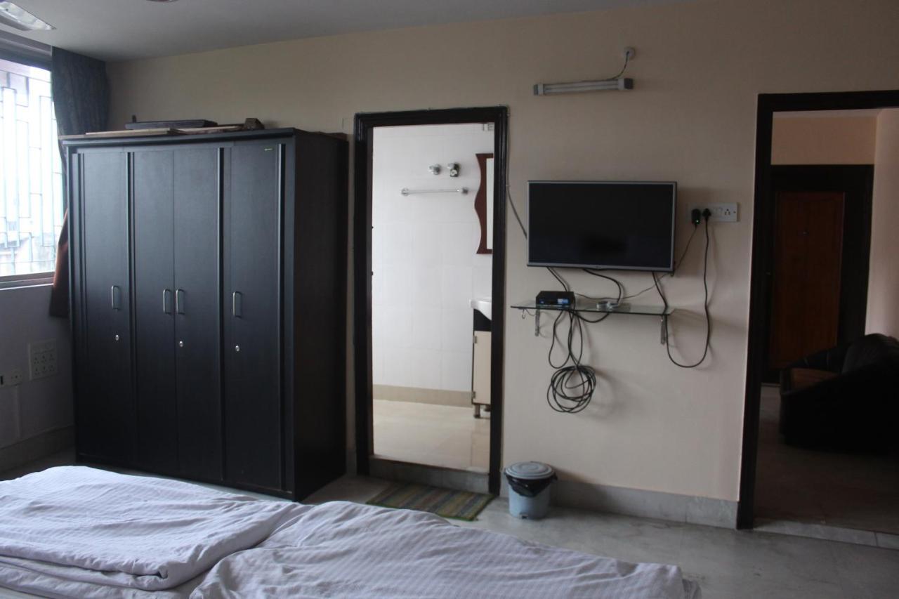Service Apartments, Park Street, Calcutta Екстериор снимка