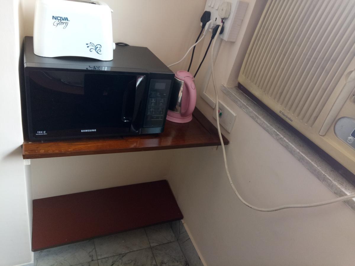 Service Apartments, Park Street, Calcutta Екстериор снимка