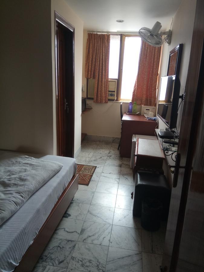 Service Apartments, Park Street, Calcutta Екстериор снимка